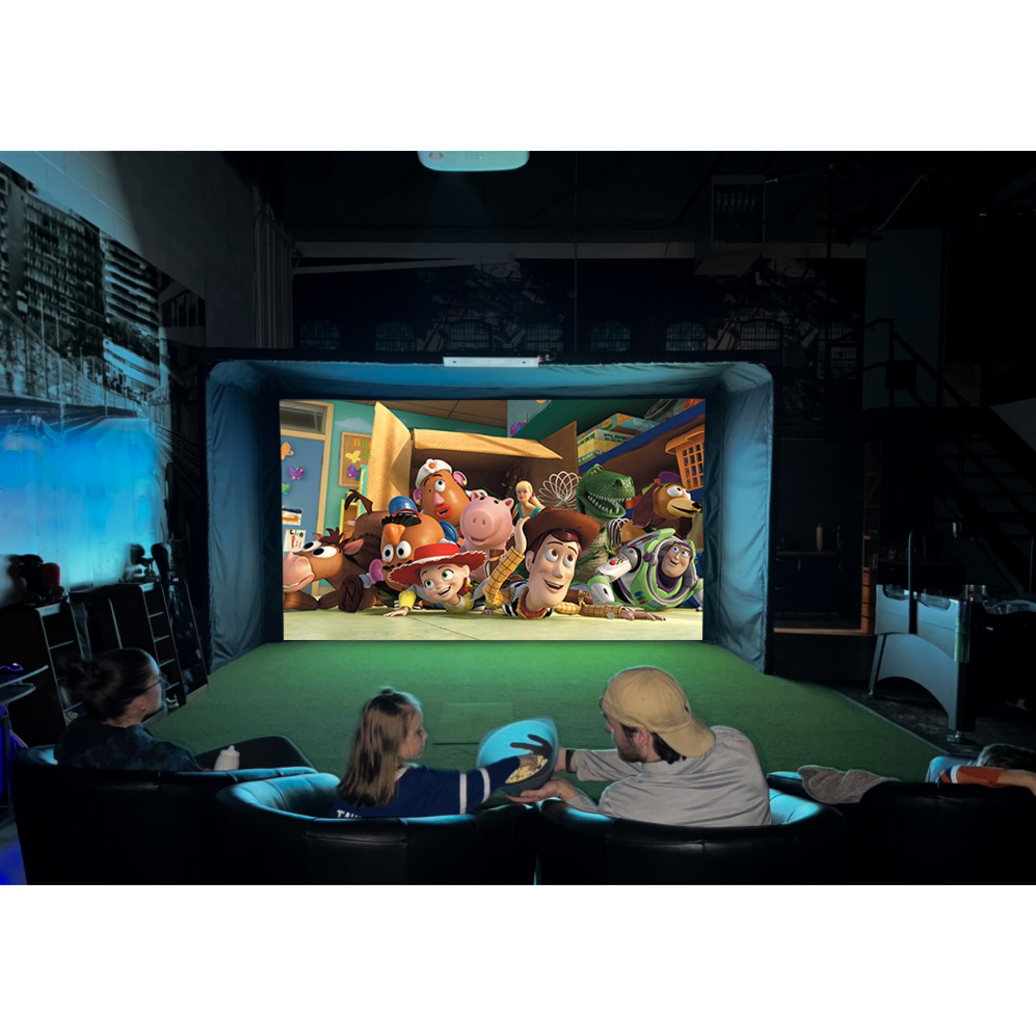 The SportScreen Parlour 16H Golf Enclosure