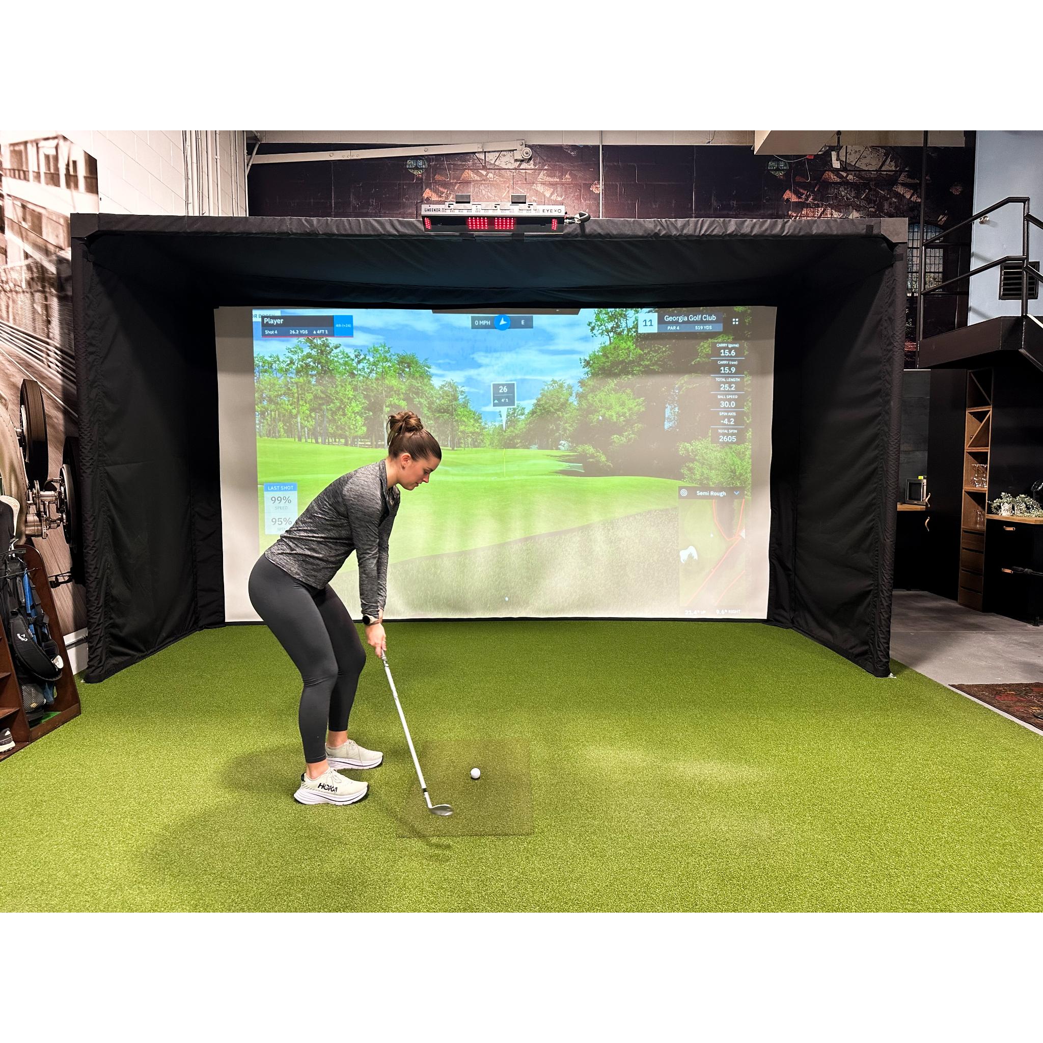 The SportScreen Parlour 16H  Golf Enclosure