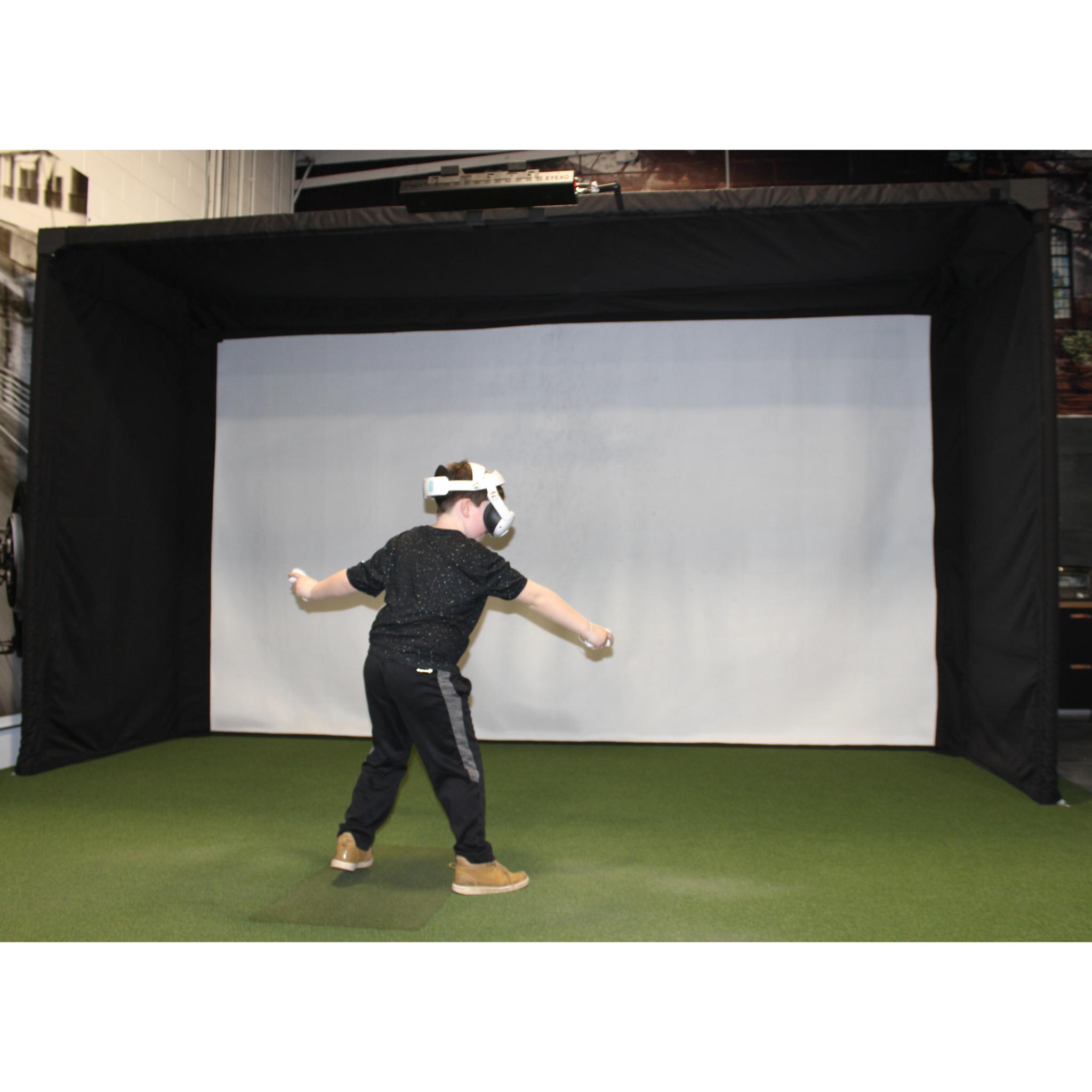 The SportScreen Parlour 16H  Golf Enclosure